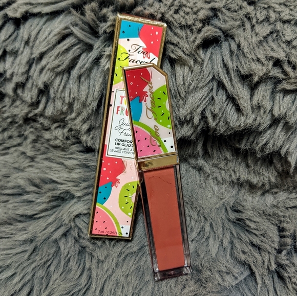 Too Faced Tutti Frutti Comfort Lip Glaze - Picture 4 of 7
